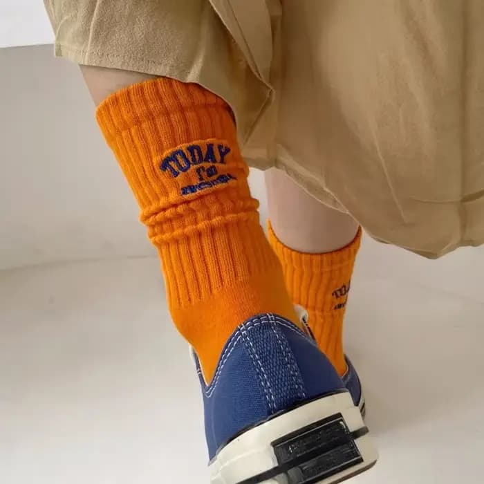 Chaussettes mi-tube en coton avec lettre brodée pour hommes et femmes