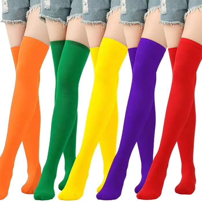 Chaussettes hautes rouges pour femmes