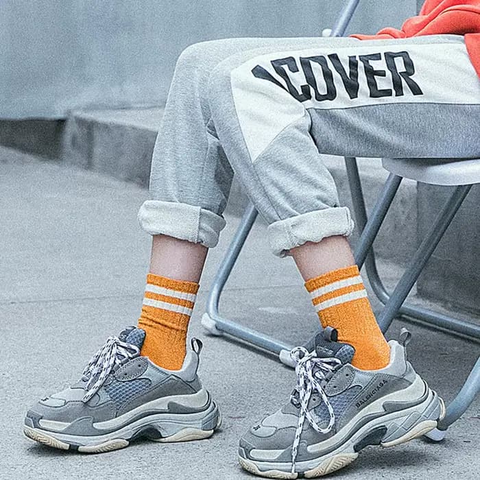 Chaussettes à rayures brillantes pour femmes