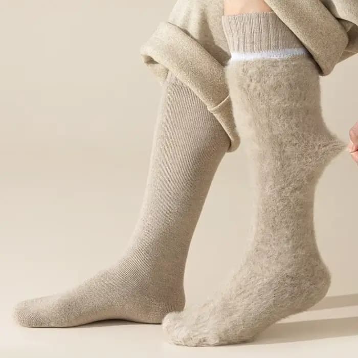 Cadeaux chaussettes de mollet en cachemire épaissi pour hommes couleur unie outils chauds