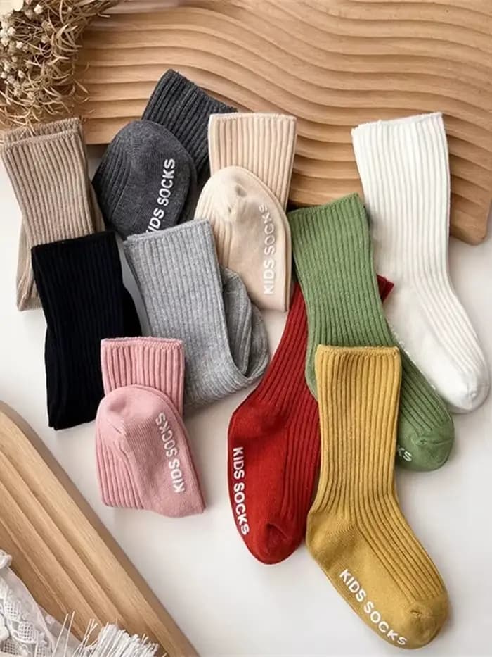 Chaussettes en coton à rayures pour bébés garçons et filles, 3 paires/lot, chaussettes souples pour enfants en bas âge, poignées en caoutchouc antidérapantes, chaussettes de sol pour 0-3 ans