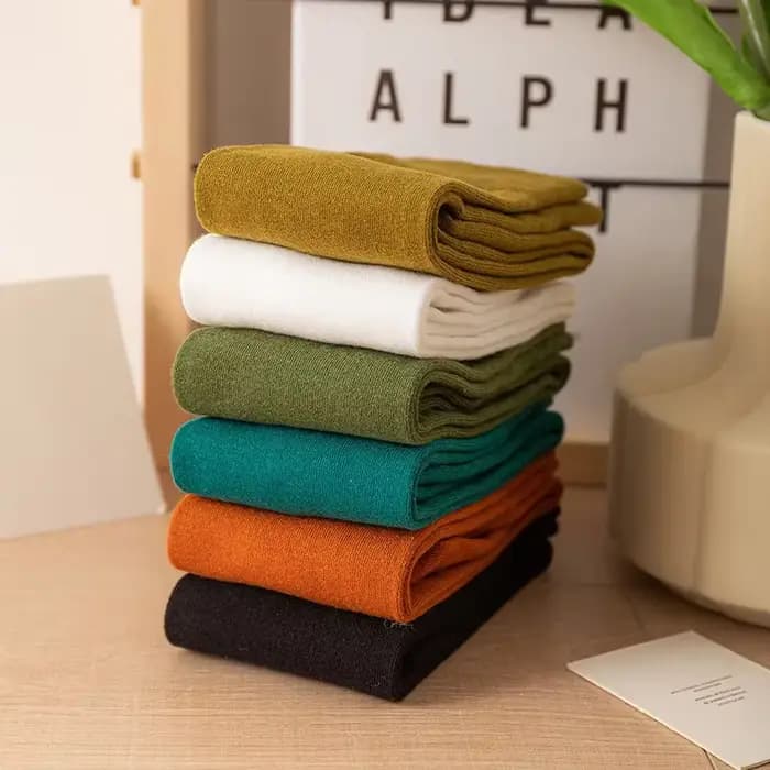 Chaussettes hautes en coton pour femmes