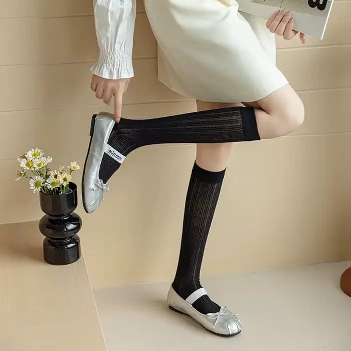 Chaussettes tendance pour femmes, longues, d'été, unies, décontractées, respirantes, fines, en maille ajourée, mignonnes, simples, hautes jusqu'au genou