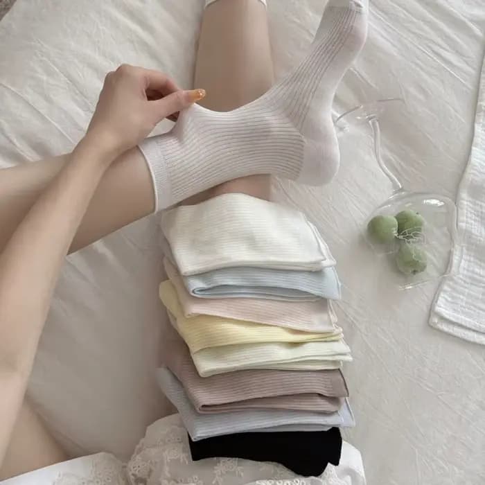 Chaussettes en soie pour femmes
