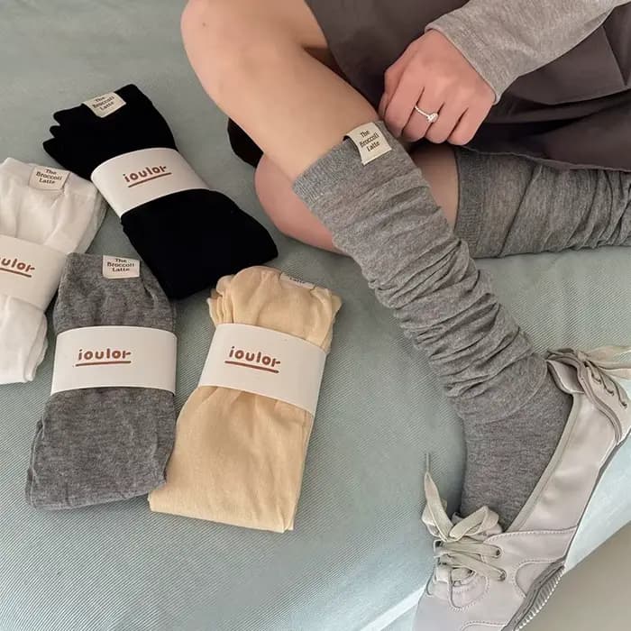 Chaussettes hautes coréennes pour femmes