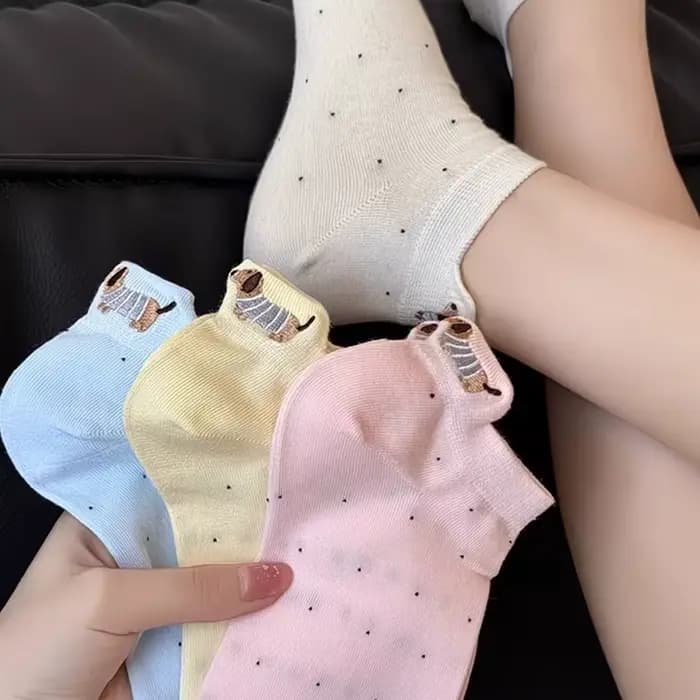 6 paires de chaussettes courtes colorées pour femmes, motif teckel de dessin animé, respirantes et confortables avec étiquettes d'identification, adaptées aux chaussettes fines d'été pour femmes, chau