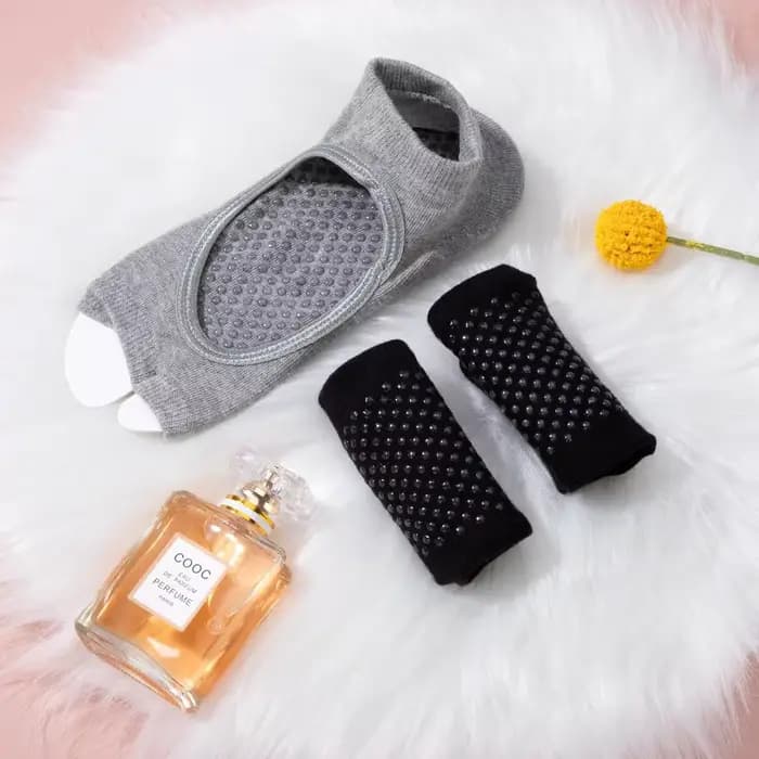 Chaussettes de yoga antidérapantes pour femmes