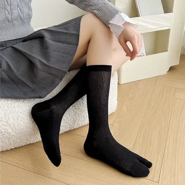1 Paris Chaussettes fines de ballet à bout fendu pour femmes, mi-mollet, style doux pour jeunes filles, chaussettes amples à deux orteils, longues, couleur unie, noir, blanc, gris