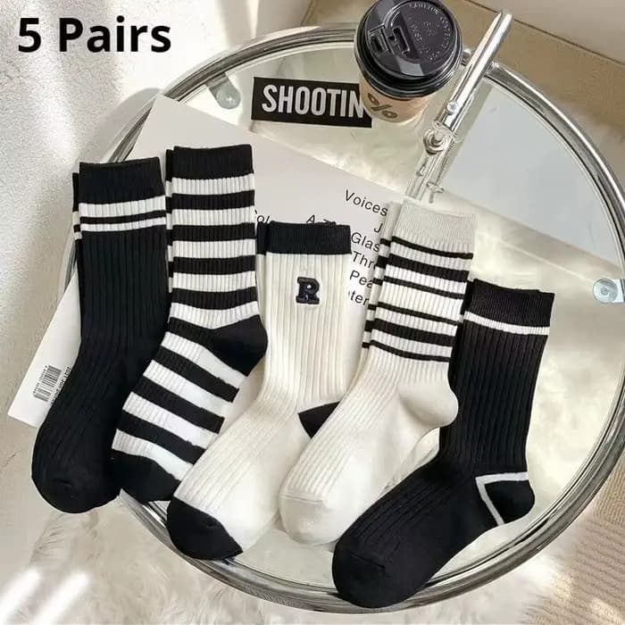 Chaussettes mi-longues noires et blanches pour femmes, quatre saisons, style Oupillimprimés, chaussettes de sport à rayures, 5 paires