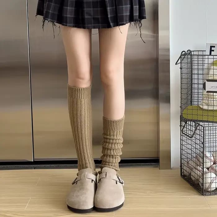 Chaussettes mi-mollet mi-longues pour femmes