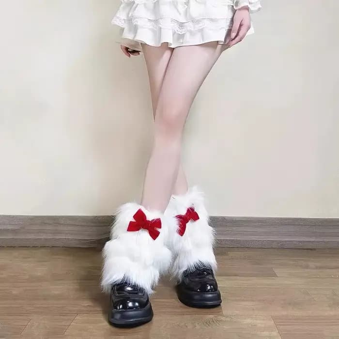 Guêtres en fausse fourrure blanche