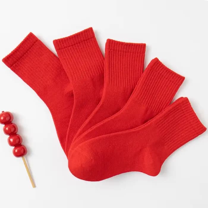 Chaussettes rouges en coton pour enfants