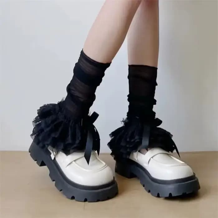 Guêtres en dentelle pour femmes, avec nœuds mignons, volants superposés, manchons de bottes, esthétique Y2K, chaussettes longues, style Lolita japonaise gothique