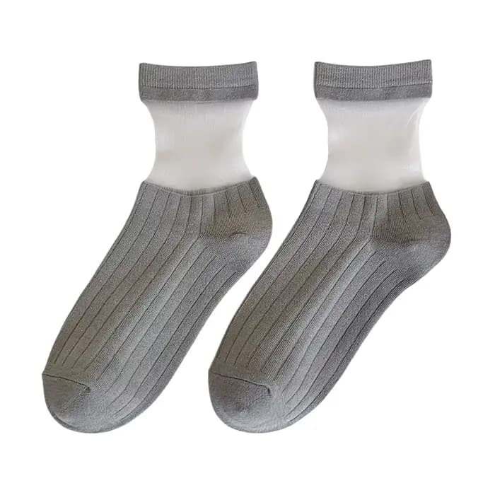 Chaussettes tendance pour femmes