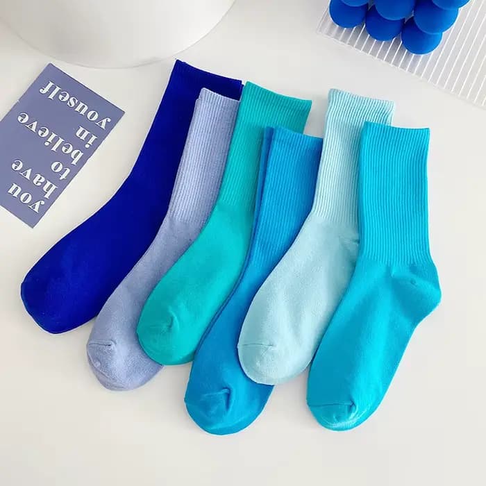 1 paire de chaussettes bleues pour femmes