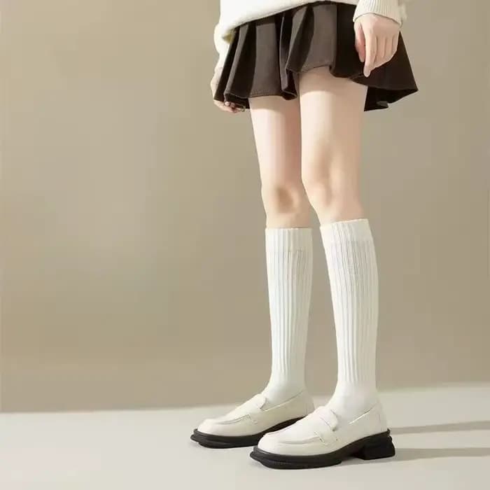 Chaussettes longues pour femmes