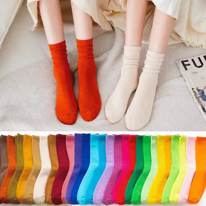 Chaussettes en coton coloré pour femmes