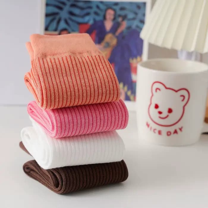 Chaussettes hautes en coton pour femmes