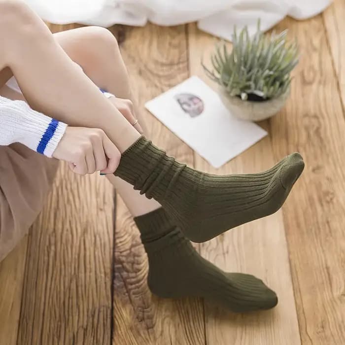 Chaussettes côtelées amples pour femmes