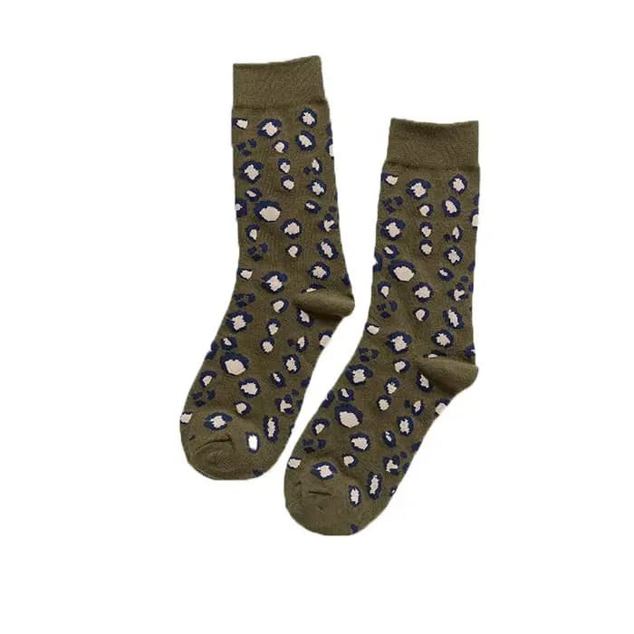 Chaussettes pour femmes, motif léopard, confortables, respirantes, en coton doux, polyvalentes, personnalisées, tube moyen, pour filles