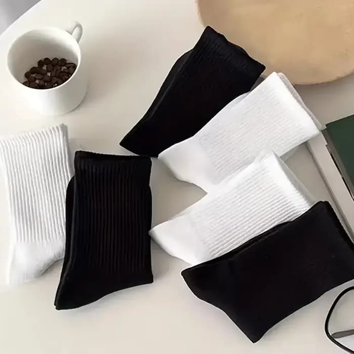 Chaussettes mi-longues pour femmes