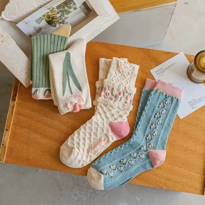 Ensemble de 4 paires de chaussettes florales pour femmes