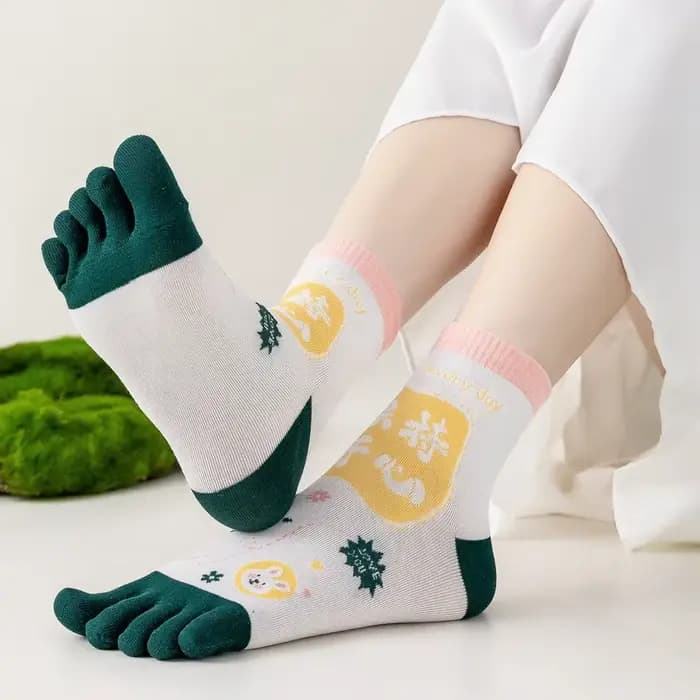 Chaussettes en coton à cinq doigts pour femmes