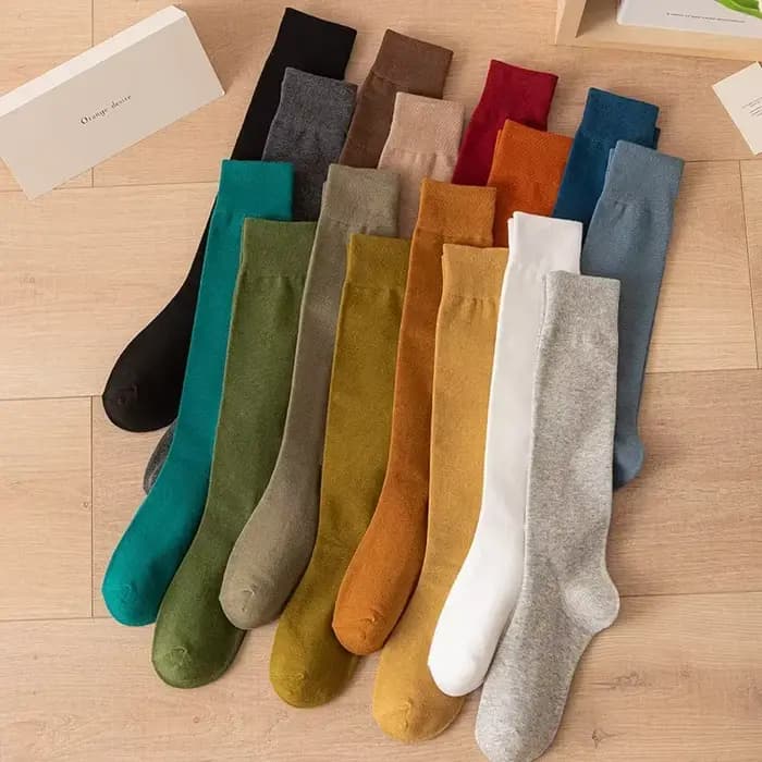 Chaussettes hautes en coton pour femmes