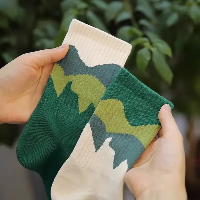 Chaussettes de mode désodorisantes Hip Hop Skateboard rayé mi Tube chaussettes couleur unie respirant coton chaussettes pour femmes chaussettes mignonnes