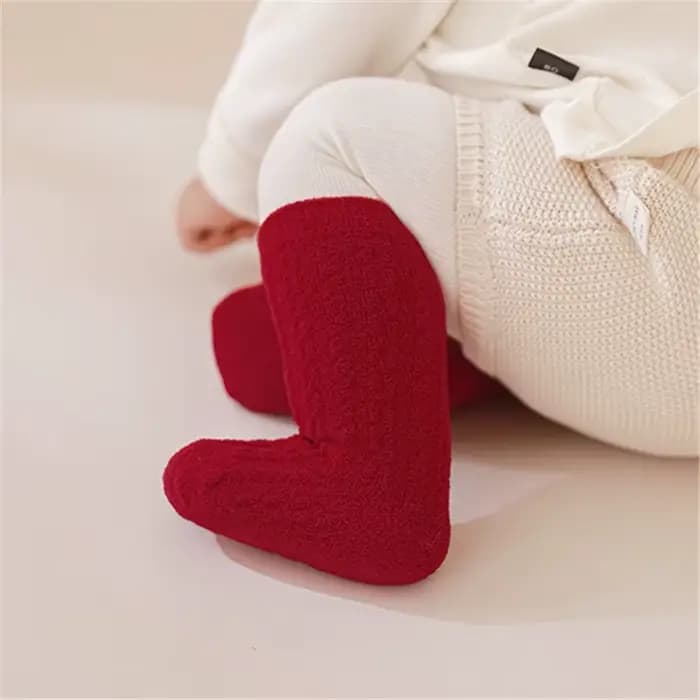 Chaussettes rouges épaisses d'hiver pour bébé