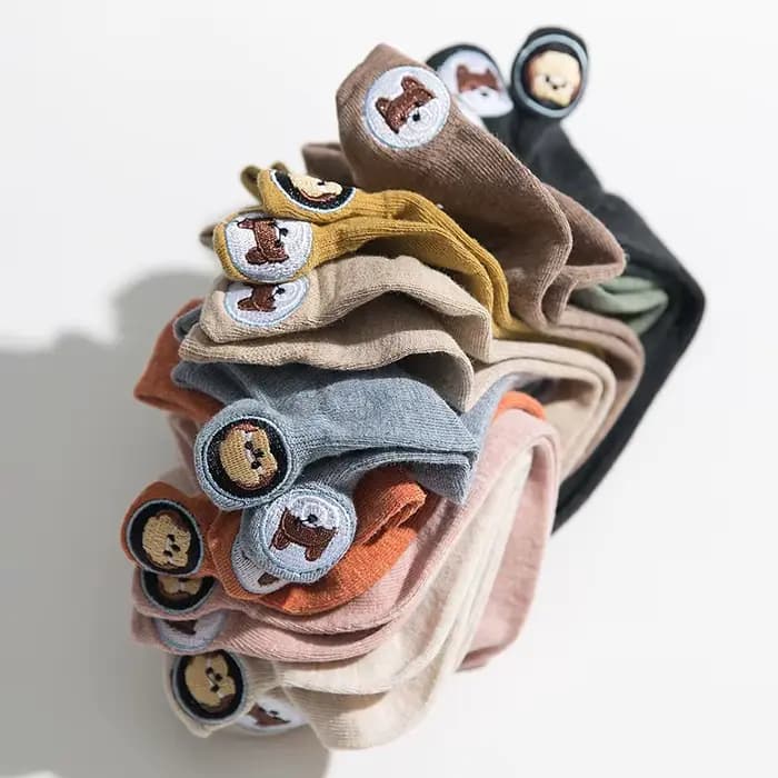 4 paires Lot femmes chaussettes broderie coton solide Kawaii couleur mignon pantoufles été cheville drôle dessin animé décontracté Animal ensemble femme