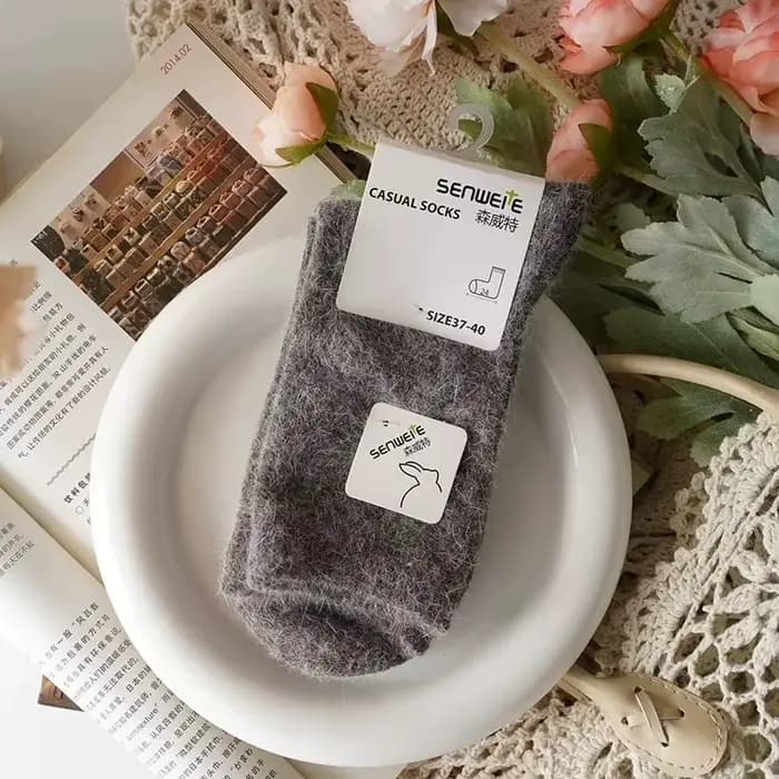 Chaussettes en laine pour femmes
