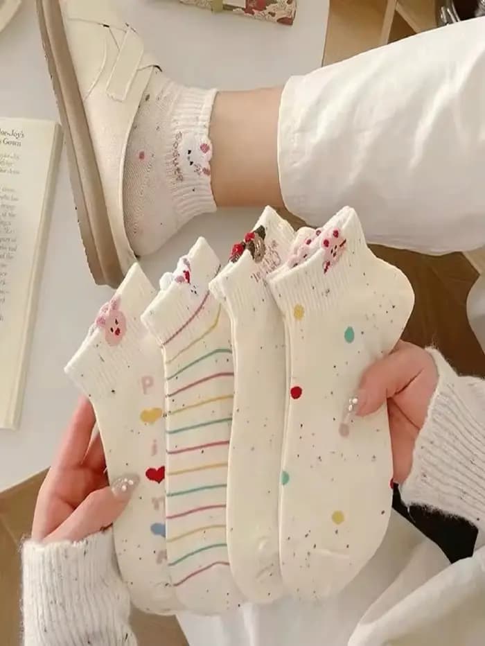 5 paires de chaussettes courtes en fil de points pour femmes, chaussettes décontractées respirantes et absorbant la sueur, à la mode, motif de dessin animé mignon, printemps/été