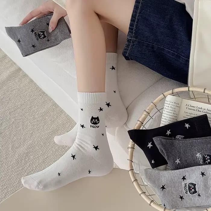 Chaussettes tendance pour femmes