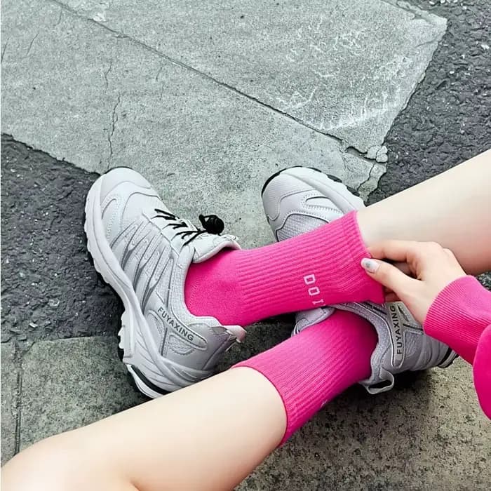 Chaussettes roses pour femmes
