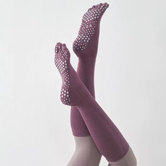Chaussettes de Sport à 5 doigts pour femmes, longues, en coton solide, en Silicone, antidérapantes, mode coréenne, pour gymnastique, Yoga, Pilates, avec orteils