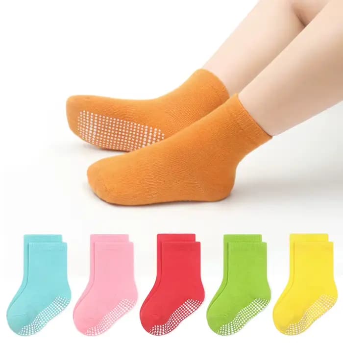 6 paires de chaussettes antidérapantes pour enfants