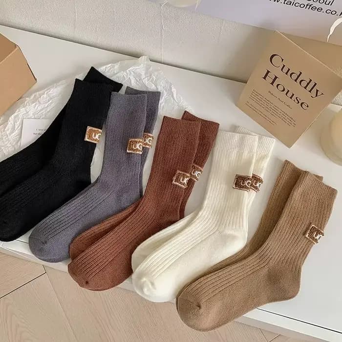 Chaussettes pour femmes Ins mi-tube chaussette garder au chaud tricoté femme botte de neige