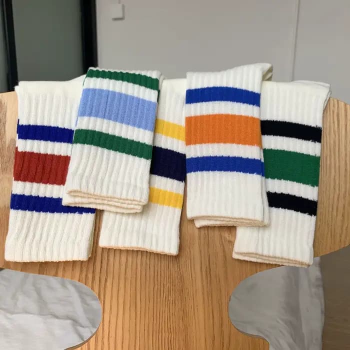 Chaussettes de sport mi-hautes rayées pour hommes