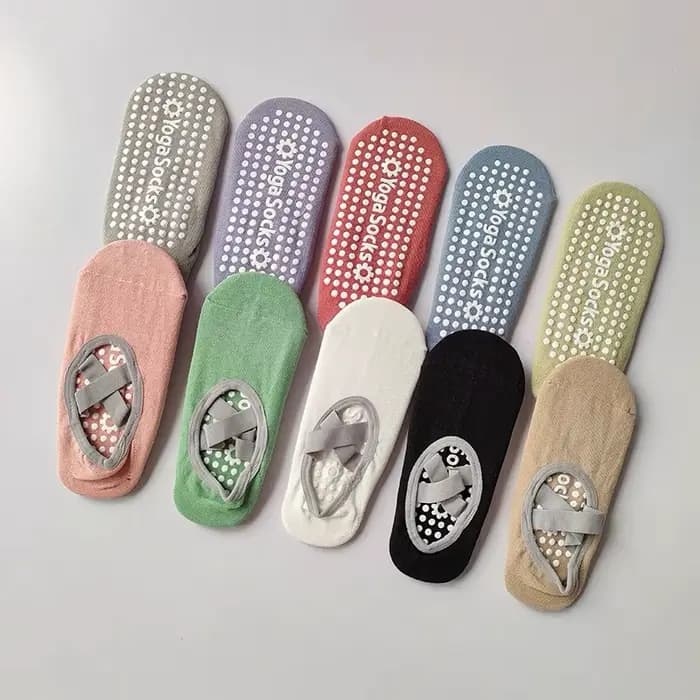 Chaussettes de yoga professionnelles antidérapantes pour femmes, chaussettes d'exercice d'intérieur pour Pilates, avec sangles croisées, pour entraînement au sol au printemps et en été