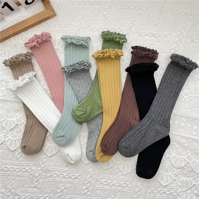 Chaussettes hautes à volants pour filles