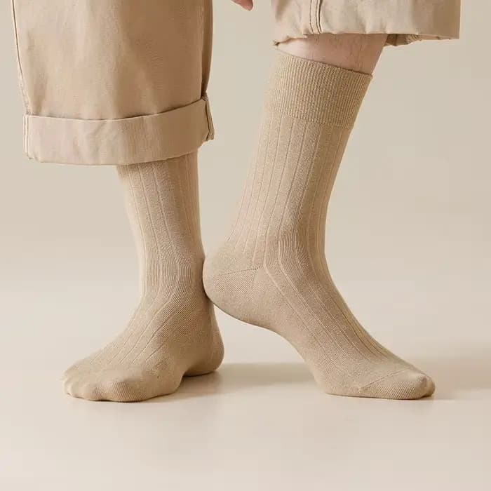 Chaussettes décontractées en coton solide avec logo personnalisé Miosam, antibactériennes, désodorisantes, absorbant la transpiration, respirantes, chaussettes pour hommes, chaussettes mi-hautes