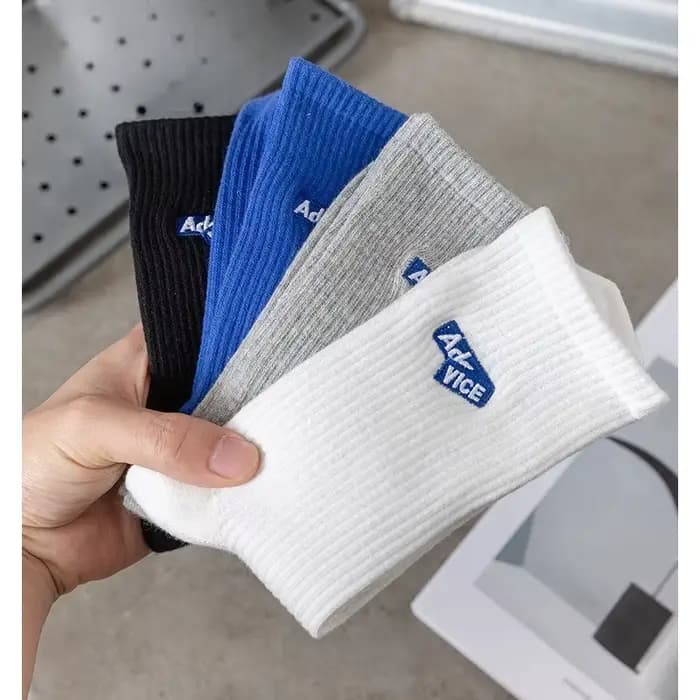 Chaussettes brodées de lettres pour hommes