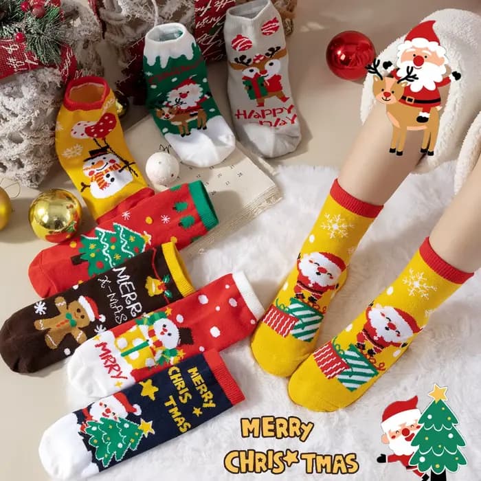 4 paires de chaussettes de Noël