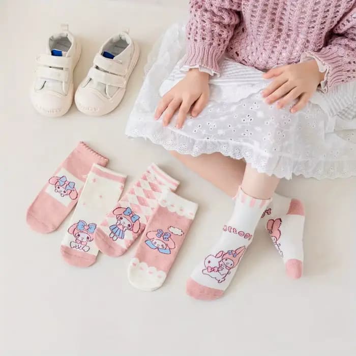 Chaussettes pour enfants Kawaii My Melody, lot de 5, chaussettes en coton doux pour filles, chaussettes respirantes pour enfants avec des dessins mignons pour un usage quotidien