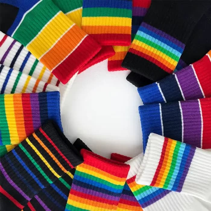 Chaussettes hautes arc-en-ciel pour enfants