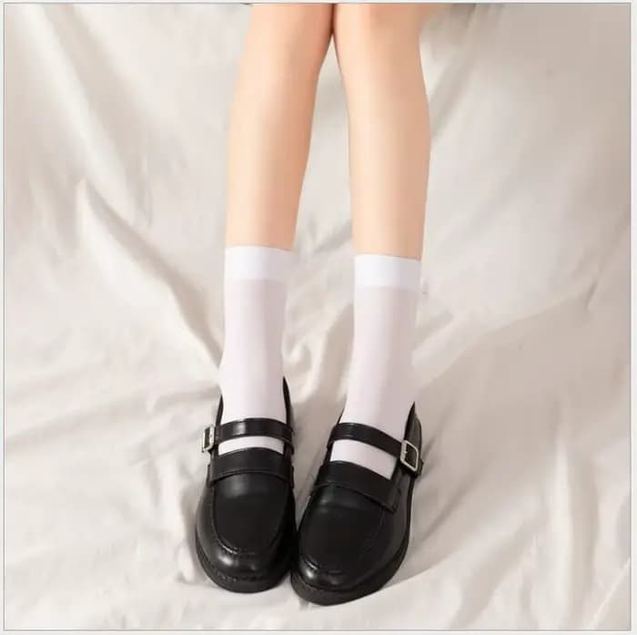Kawaii – bas blancs pour enfants