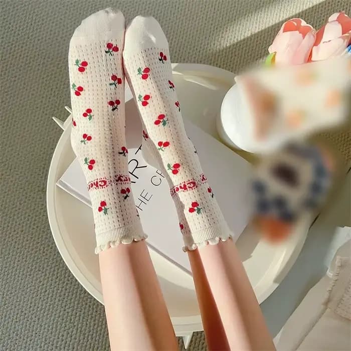 Chaussettes en dentelle pour femmes