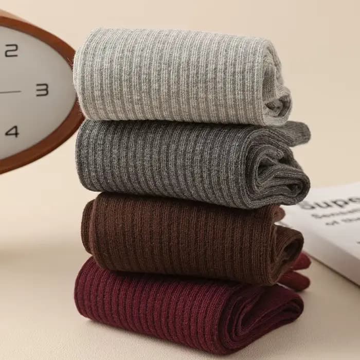 Chaussettes rouges Ankola pour femmes
