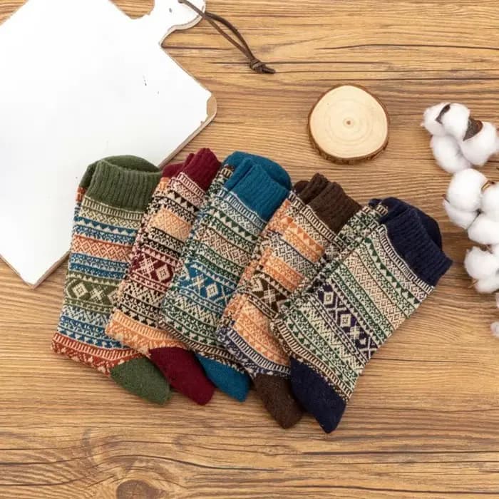Chaussettes pour hommes rétro ethnique haut Tube Stocks automne hiver épais chaud chaussettes japonais épais Ins chaussettes respirant